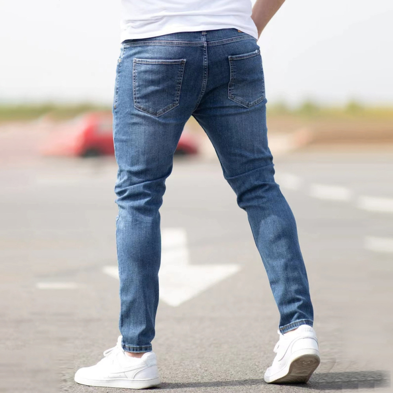 Európai és amerikai főutcai férfi karcsúsított, kis lábszárú, karcos farmernadrág, divatos ifjúsági, szaggatott farmer Fd12400120