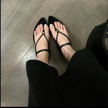 Franču nišas stringveida sandales sievietēm, vasaras virsdrēbes, augstpapēžu kurpes ar smailiem purngaliem, romiešu sandales ar vienu siksniņu