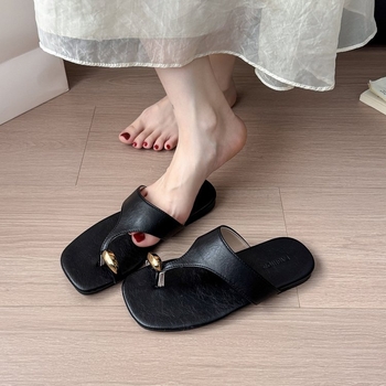 2025 új nyári külkereskedelmi lapos papucsok nőknek nagy méretű bebújós papucsokhoz, puha talpú alkalmi szandálok nagykereskedelemhez