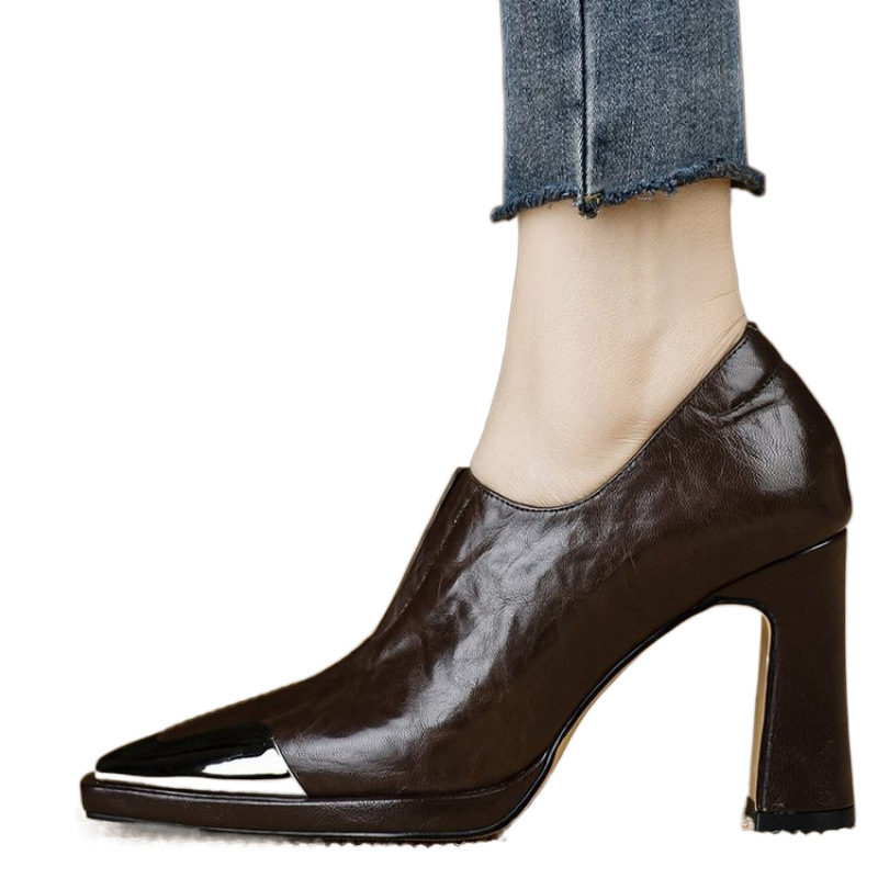 Tarpvalstybinė užsienio prekyba, rudens nauji, smailūs, giliai burnoje, viengubi bateliai, geležinės galvos, storo kulno, temperamento, profesionalūs, priemiestiniai, aukštakulniai moteriški bateliai