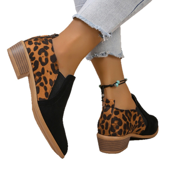 Divatos női csizmák 2025 őszi és téli új koreai stílusú vastag sarkú velúr rövid csizma nagy méretű külkereskedelmi középsarkú Martin csizma nagykereskedelem