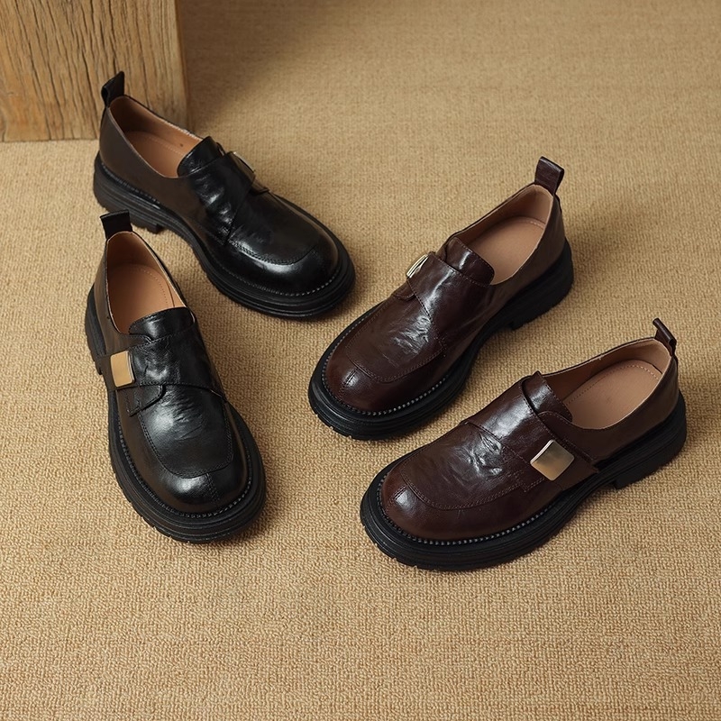 Mocasini vintage negri din piele de oaie moale pentru femei, la modă, all-match, 2025, primăvara și toamna, stil britanic nou, pantofi cu platformă, fără slip