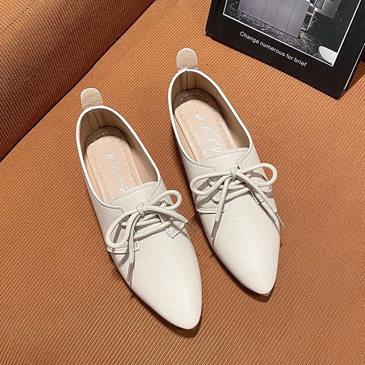 Moteriški didelių dydžių mažų odinių batelių komplektas, 2024 m., korėjietiško stiliaus, smailiomis nosimis, užsegami, negilūs kvadratiniai kulnai