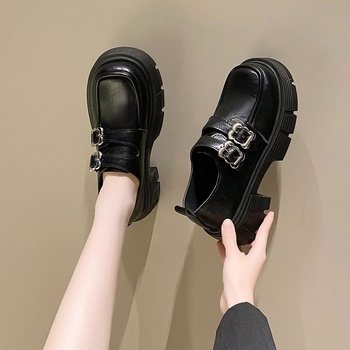 Prancūziškos odos moteriški bateliai storu dugnu, kvadratine nosele, laisvalaikio bateliai, 6 cm, pavasario ir rudens nauji 2025 m. fėjų stiliaus bateliai su sagtimi.