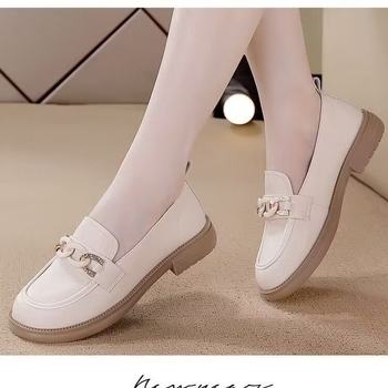 2024 Tavasz és Ősz Új valódi bőr munkacipő Női brit stílusú, puha talpú, csúszásgátló, mokaszinos, női egyrészes cipő