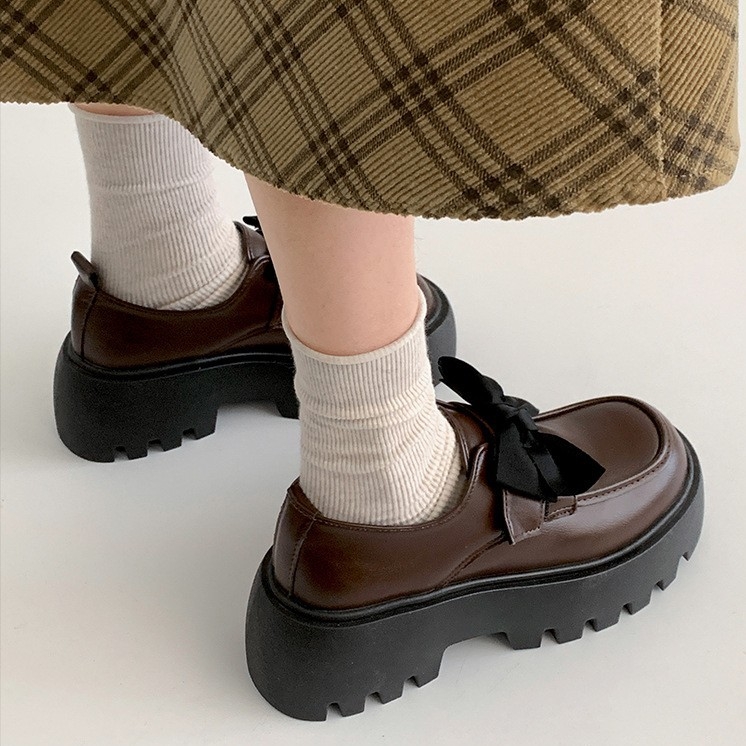 Pantofi mici din piele cu talpă groasă și fundă neagră pentru femei, toamnă nouă 2025, cu fustă, pantofi Mary Jane versatili cu velcro