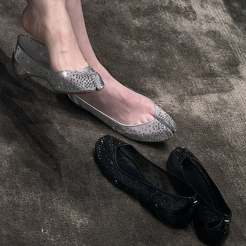 Gao Ding 2025 új CL piros cipő M6-os illesztésű Margiela tabi alsóorrú cipő piros kis bőr cipő juh- és disznóláb cipő