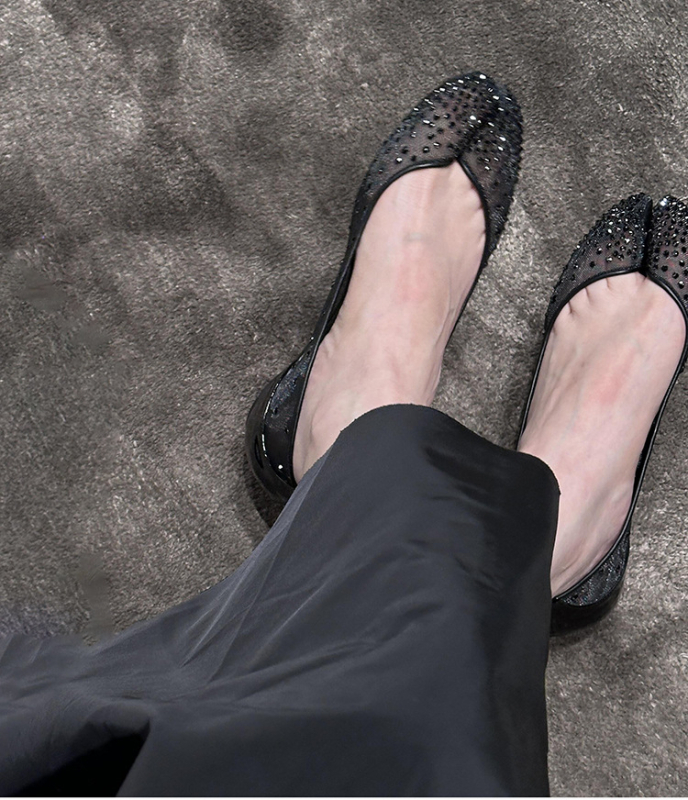 Gao Ding 2025 új CL piros cipő M6-os illesztésű Margiela tabi alsóorrú cipő piros kis bőr cipő juh- és disznóláb cipő