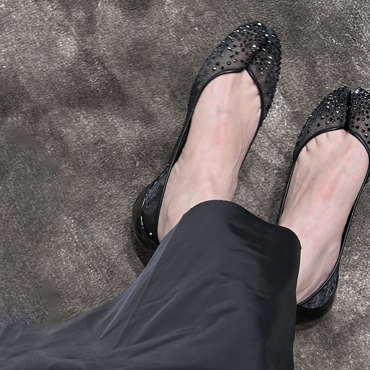 Gao Ding 2025 új CL piros cipő M6-os illesztésű Margiela tabi alsóorrú cipő piros kis bőr cipő juh- és disznóláb cipő