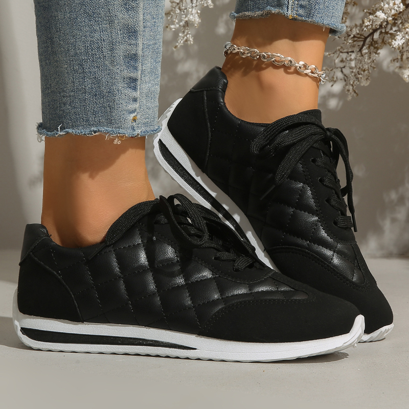 „Amazon“ perkamiausi 2025 m. nauji laisvalaikio sportiniai bateliai su raišteliais, minkštais padais, universalūs „Forrest Gump“ batai, patogūs balti batai