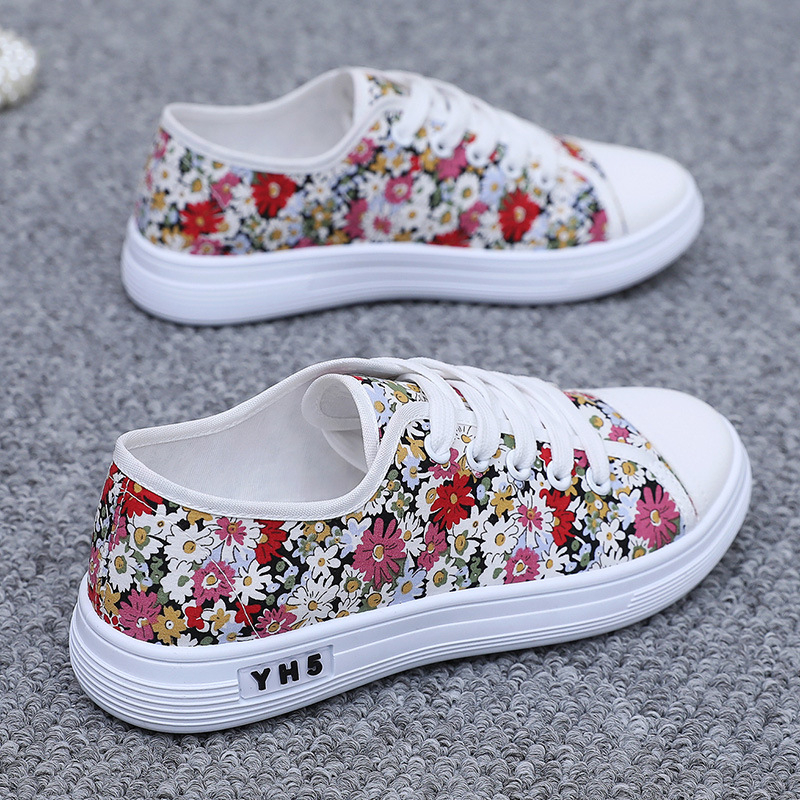 2025 m. pavasario ir vasaros nauji drobiniai moteriški batai, kvėpuojantys madingi sportiniai ir laisvalaikio batai, universalūs plokščiapadžiai studentų medžiaginiai batai moterims