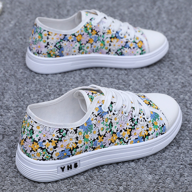 2025 m. pavasario ir vasaros nauji drobiniai moteriški batai, kvėpuojantys madingi sportiniai ir laisvalaikio batai, universalūs plokščiapadžiai studentų medžiaginiai batai moterims