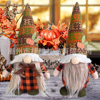 Naujos Padėkos dienos dekoracijos, megztos moliūgų kepurės, klevo lapas, Rudolfo lėlė, goblino papuošalai