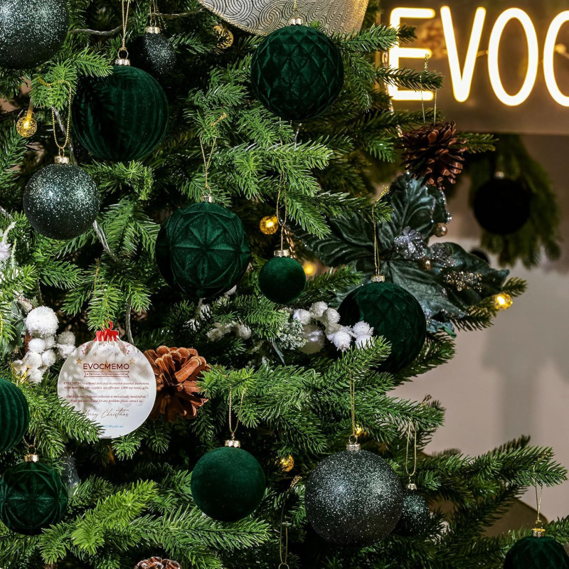 Amazonov novi set božićnih ukrasa od baršuna, 4/6/8 cm, 36 komada, nelomljivi, veleprodaja