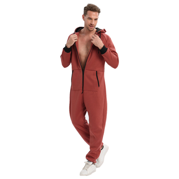 Euroopa ja Ameerika Ühendriikide piiriülene põlvkond. Meeste paksendatud Davidi riided, haaravad juuksekombinesoonid, pidžaamad, koduriided, spordirõivad.