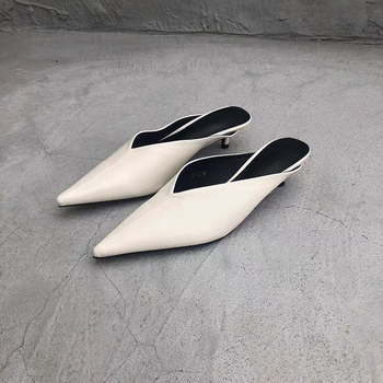 Παντόφλες Baotou με μυτερές μισές μπότες για γυναίκες το 2025, μαύρες, ψηλοτάκουνες, με μεσαίο τακούνι, λεπτό τακούνι και ψηλοτάκουνα παπούτσια Muller