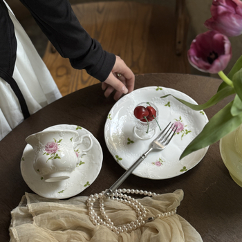 Γαλλικό vintage vintage ανάγλυφο λουλούδι κεραμικό φλιτζάνι και πιατάκι απογευματινό τσάι καφέ επιδόρπιο οικιακό δυτικό πιάτο πρωινού