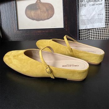 Szögletes orrú Baotou belső magasságnövelő lapos 2025 nyári külső viselet nemzeti stílusú alacsony félcipő női Muller Mary Jane cipő