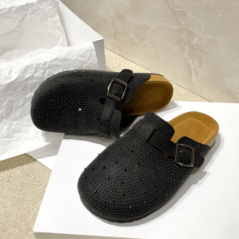 Nettó piros független állomás határokon átnyúló plus size strasszos csatos szandál 2024 nyári új külső viselet Baotou üres női szandál 45 yard