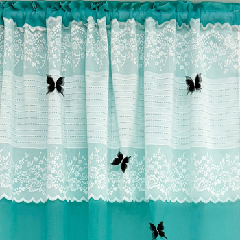 2025 m. sprogimai. Nauji tarpvalstybiniai dvigubo sluoksnio trumpi užuolaidiniai europietiški langai. Šiaurės šalių pertvarų gatavi gaminiai.