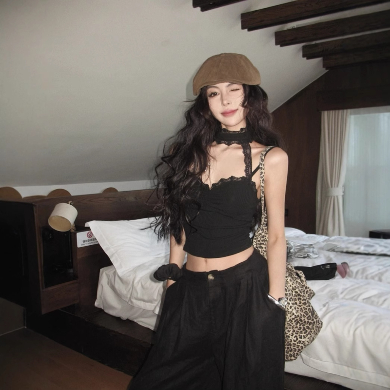 Szexi Spice Girl függőnyakú női nyári belső viselet, karcsúsított, rövid csipkés felső