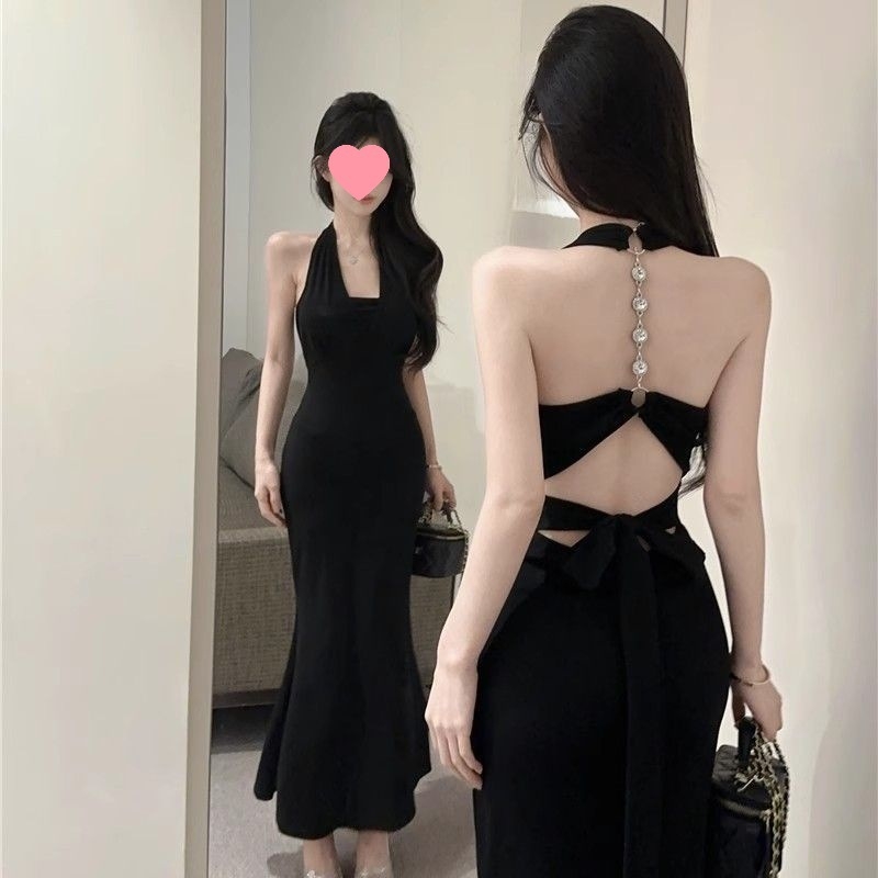 Nyári új halfarkú szoknya ruha lánccal, nyakpántos, hát nélküli, karcsú derekú, rakott hosszú szoknya, tiszta vágy, dögös lány stílusa