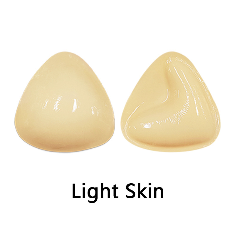 Kahepoolsed kleepuvad kolmnurksed rinnahoidjapadjad väikesele rinnale, nähtamatud V-kujulised paksendatud sisetükid, isekleepuvad käsnrinnahoidjapadjad