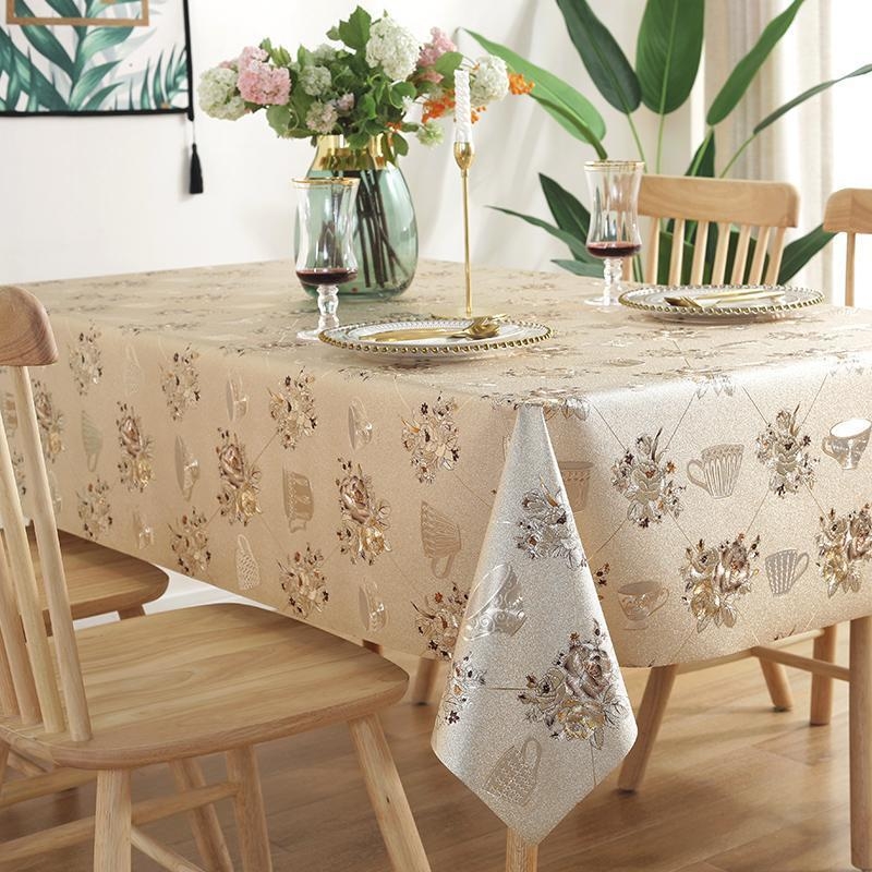 Határokon átnyúló, vízálló, olajálló, magas hőmérsékletű PVC bronzosító terítő, virágos dombornyomott asztali alátét, teaasztal terítő