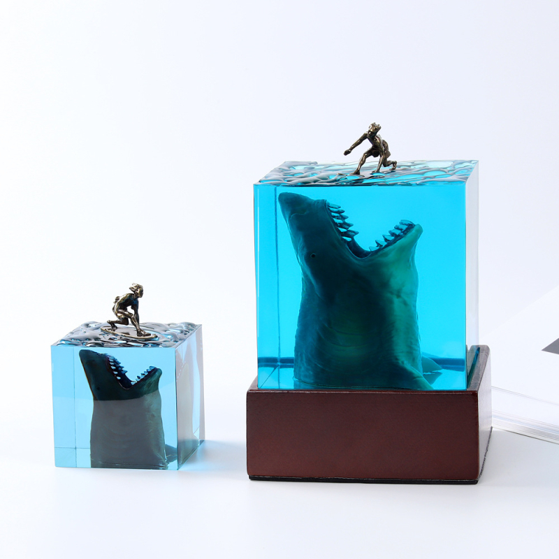 Vanjska trgovina Marine Shark Surfer Micro Landscape Night Light Ukrasi Kristal Epoksidna Smola Obrti Moderni Kreativni