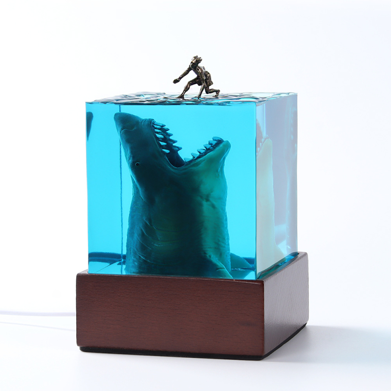 Vanjska trgovina Marine Shark Surfer Micro Landscape Night Light Ukrasi Kristal Epoksidna Smola Obrti Moderni Kreativni