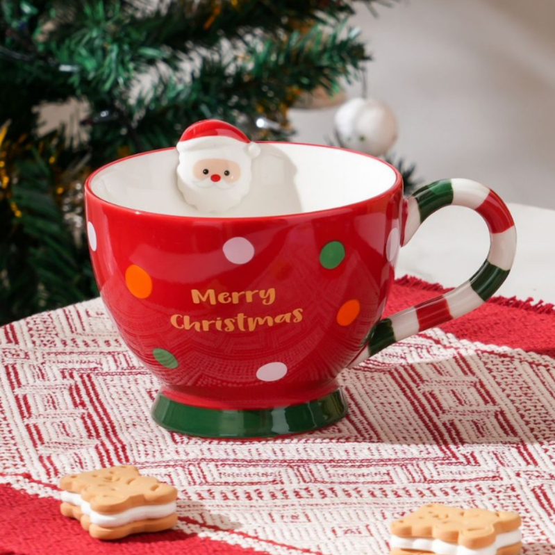 Jõulune täpiline kohvitass lusika, tassi ja alustassiga, uhke loominguline keraamiline tass, kontori veetass, tüdrukute suveniir