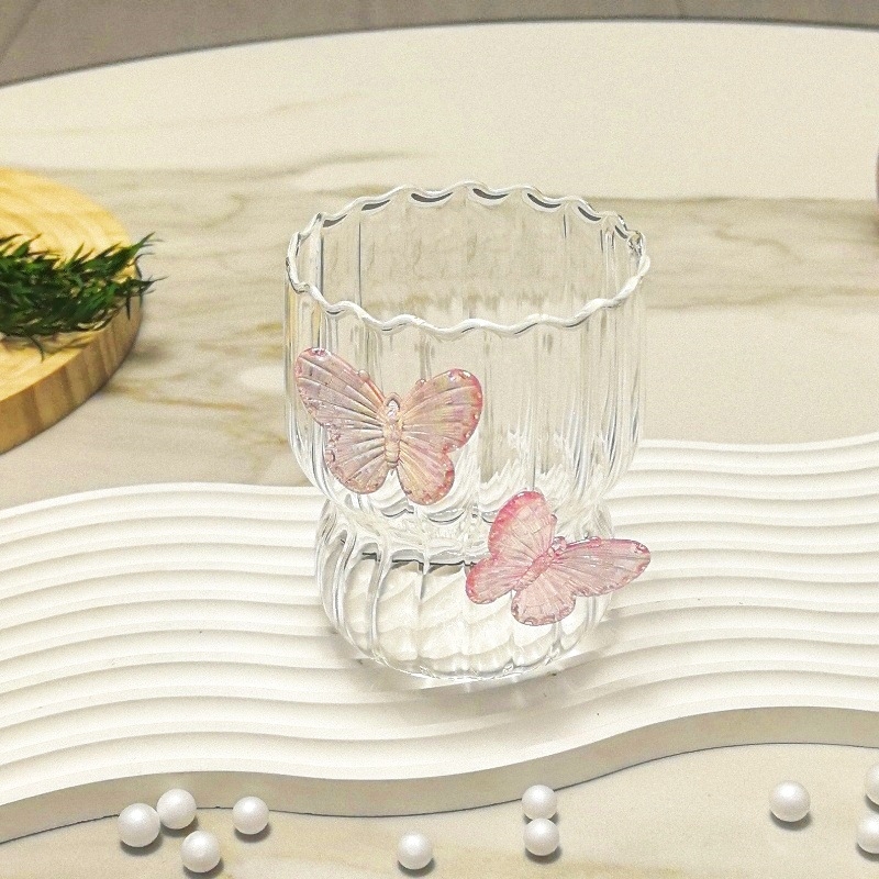 Didelės vertės rankų darbo trimatis drugelio formos stiklinis kūrybingas kavos puodelis, žiedlapių puodelis, dryžuotas puodelis, pieno puodelis, rankų darbo dovana