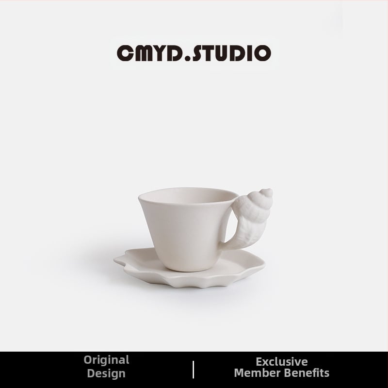 „Conch Cup“ 1 vnt. kūrybingas matinis keraminis kavos puodelis ir lėkštutė su retro reljefiniu „shell“ ženklu poros puodelio dovana