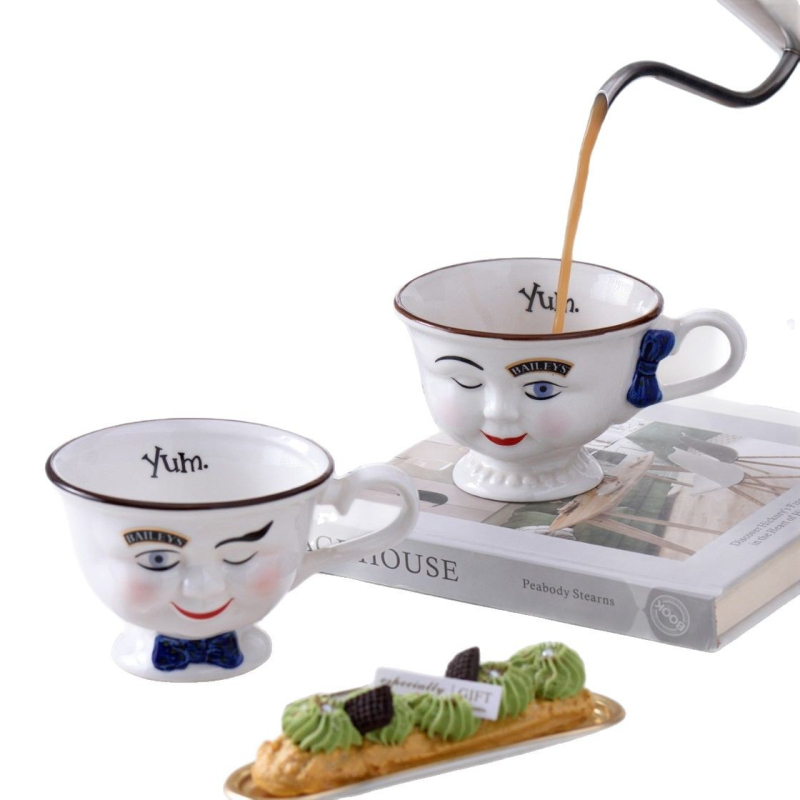 Loominguline retro näoga vibu paaritassi kontorikohvipiima keraamiline kruus