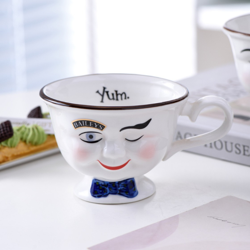 Loominguline retro näoga vibu paaritassi kontorikohvipiima keraamiline kruus