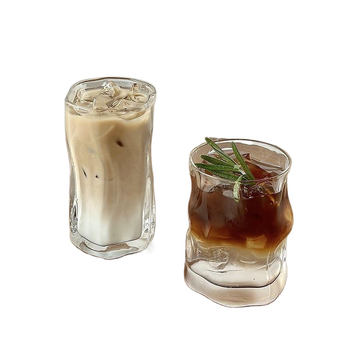 Ακανόνιστο στυλ κυπέλλου με στρίψιμο Οικιακό παγωμένο αμερικανικό φλιτζάνι καφέ Κύπελλο λάτε Γυάλινο φλιτζάνι νερού Κύπελλο ποτών διασημοτήτων στο διαδίκτυο Χονδρική