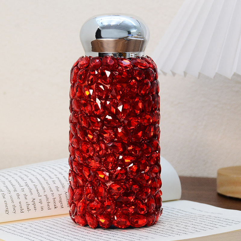 Naujųjų metų raudonojo krištolo deimantinis vakuuminis puodelis, išvaizdus vakuuminis puodelis, rankų darbo, su deimantais įterptas interneto garsenybių puodelis, šilumos izoliacija, puodelis