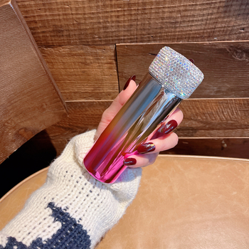 Värviline mini termoskruus, kõrge värviväärtusega roostevabast terasest teemanttaskuga, internetikuulsuste õpilaste kaasaskantav vikerkaarekruus