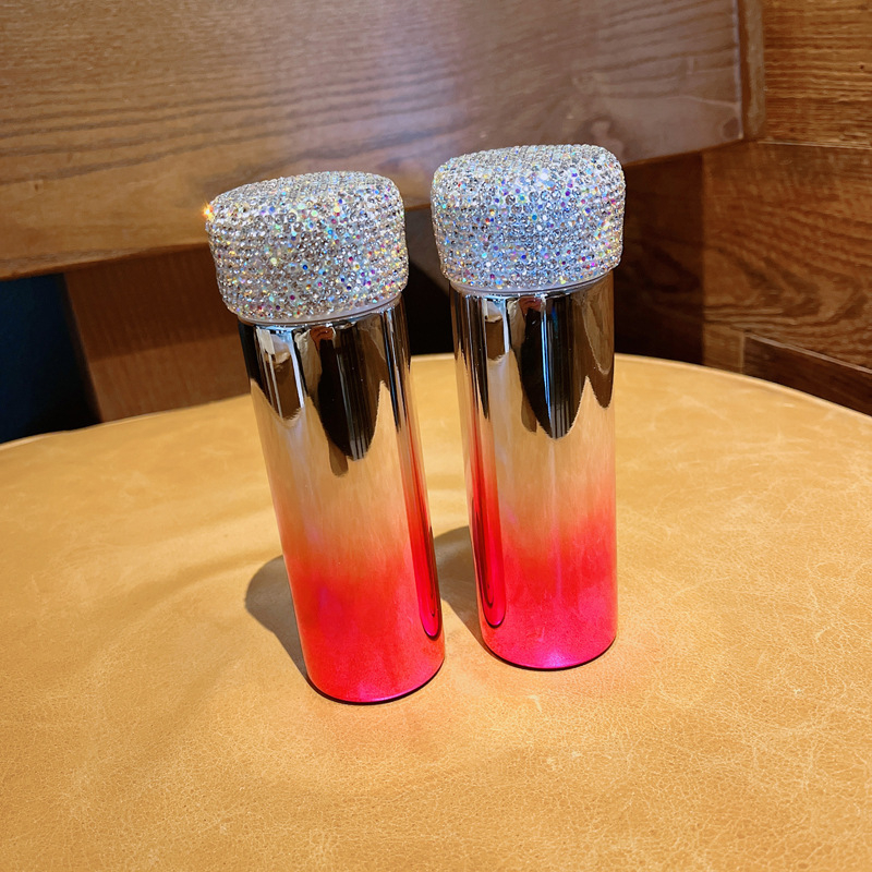 Värviline mini termoskruus, kõrge värviväärtusega roostevabast terasest teemanttaskuga, internetikuulsuste õpilaste kaasaskantav vikerkaarekruus