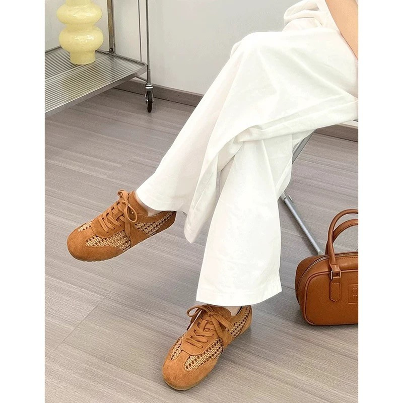 Karvės odos versija ~ Retro stiliaus austi plokščiapadžiai moralinio treniruočių bateliai, universalūs, kvėpuojantys sportiniai laisvalaikio bateliai, suvarstomi „Forrest Gump“ bateliai moterims