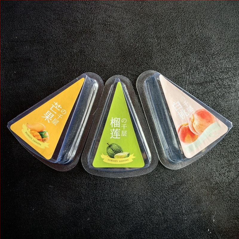 A03 Еднократна триъгълна прозрачна кутия за сладкиши с дуриан, манго и ягоди, пластмасова опаковъчна кутия