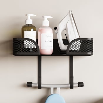 Prie sienos tvirtinamas lyginimo lentos stovas, prie sienos pakabinama lyginimo lenta, lygintuvo laikymo laikiklis, už durų montuojama skalbyklos daiktų laikymo krepšelių sistema