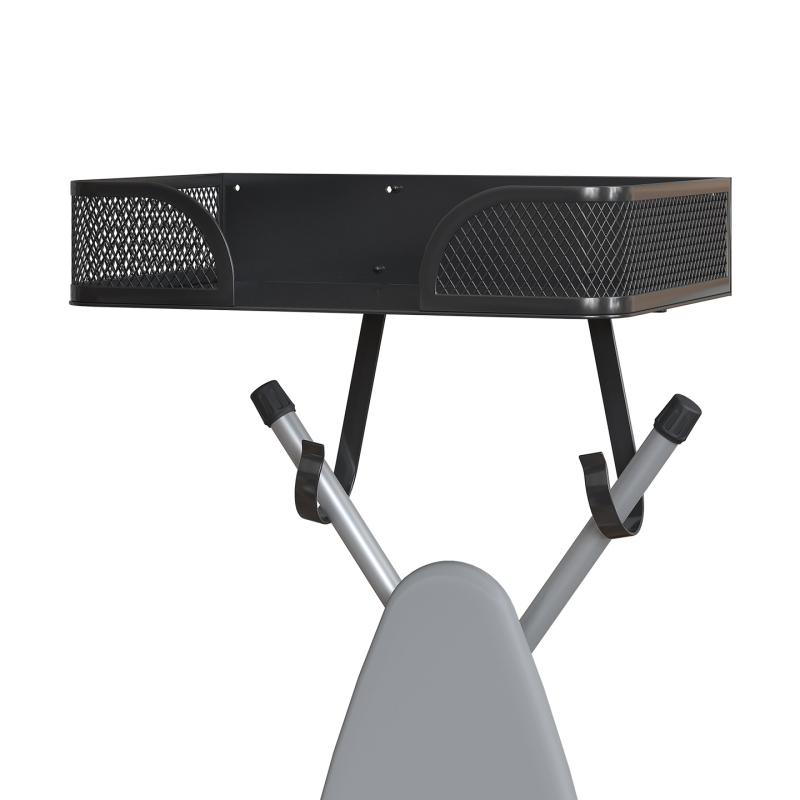 Prie sienos tvirtinamas lyginimo lentos stovas, prie sienos pakabinama lyginimo lenta, lygintuvo laikymo laikiklis, už durų montuojama skalbyklos daiktų laikymo krepšelių sistema