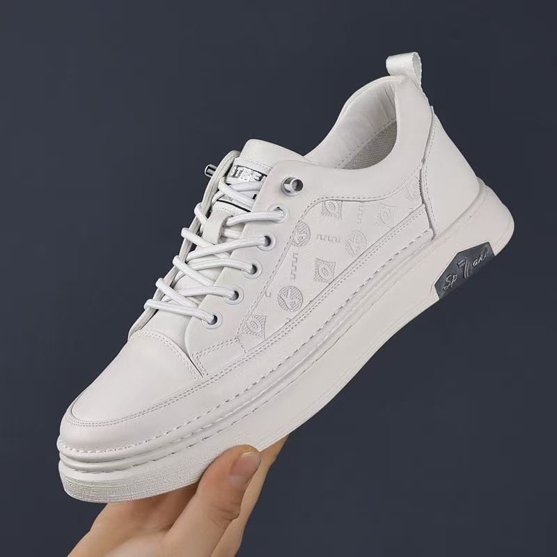 Natūralios odos 2024 m. vasaros balti sportbačiai vyrams laisvalaikio batai madingi universalūs sportiniai sportbačiai kvėpuojantys karvės odos batai vyrams patogūs