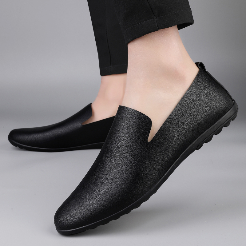 2025 m. pavasario nauji odiniai vyriški batai iš natūralios odos, kvėpuojantys, ploni, minkšti apatiniai, balti laisvalaikio batai, užsegami mokasinai