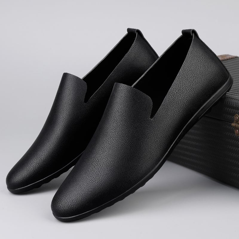 2025 m. pavasario nauji odiniai vyriški batai iš natūralios odos, kvėpuojantys, ploni, minkšti apatiniai, balti laisvalaikio batai, užsegami mokasinai