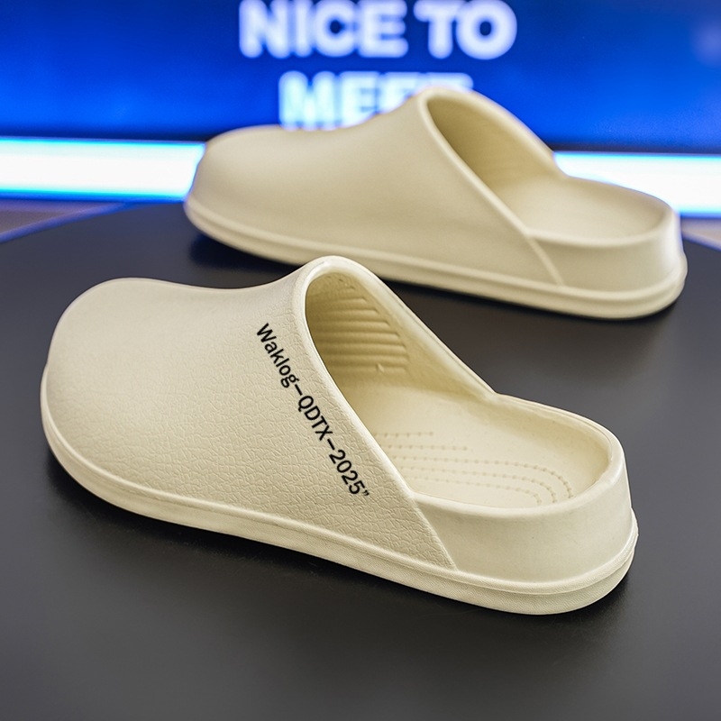 Piiriülesed Baotou sussid meestele, kes kannavad libisemiskindlaid veekindlaid pedaalidega poolhaagisega spordi- ja vabaaja rannasandaale, mis on terve põlvkonna juukseid