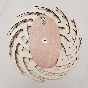 Határokon átnyúló, gyárilag közvetlen 3D forgó kinetikus energiájú műanyag fa szélmalom forgó dekoratív díszek