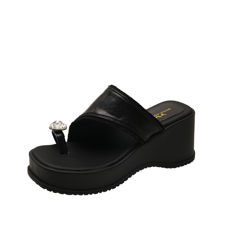 Sidabrinės storapadės šlepetės moterims, madingas dizainas, 2025 m. vasaros naujas stilius, maži kalnų krištoliniai užsegami sandalai