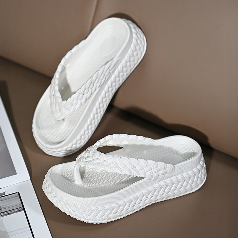 Jaunas, vienkrāsainas, modernas, daudzpusīgas, biezas zoles, īpaši mīkstas, neslīdošas pludmales, mājas un āra sandales